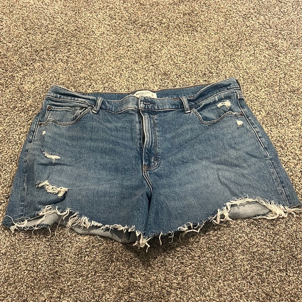 Adorable & Comfy Jean Shorts